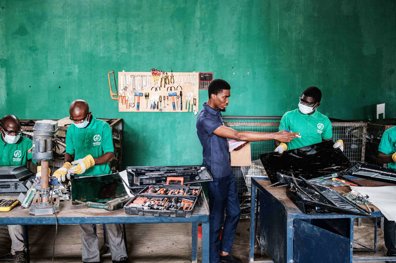 Philips podpira odgovorno in trajnostno recikliranje monitorjev