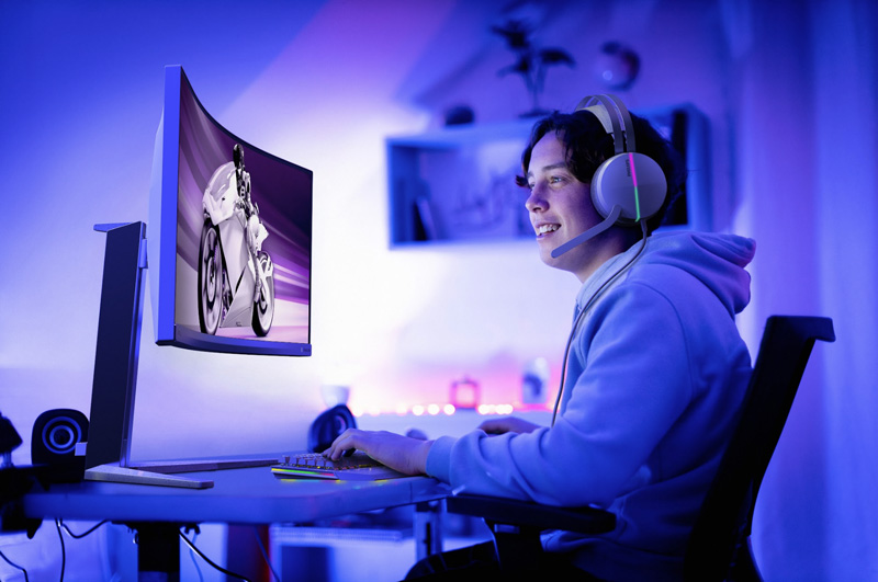 Nova serija gaming monitorjev Philips Evnia